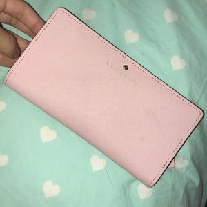 Kate Spade Stacy wallet in pink